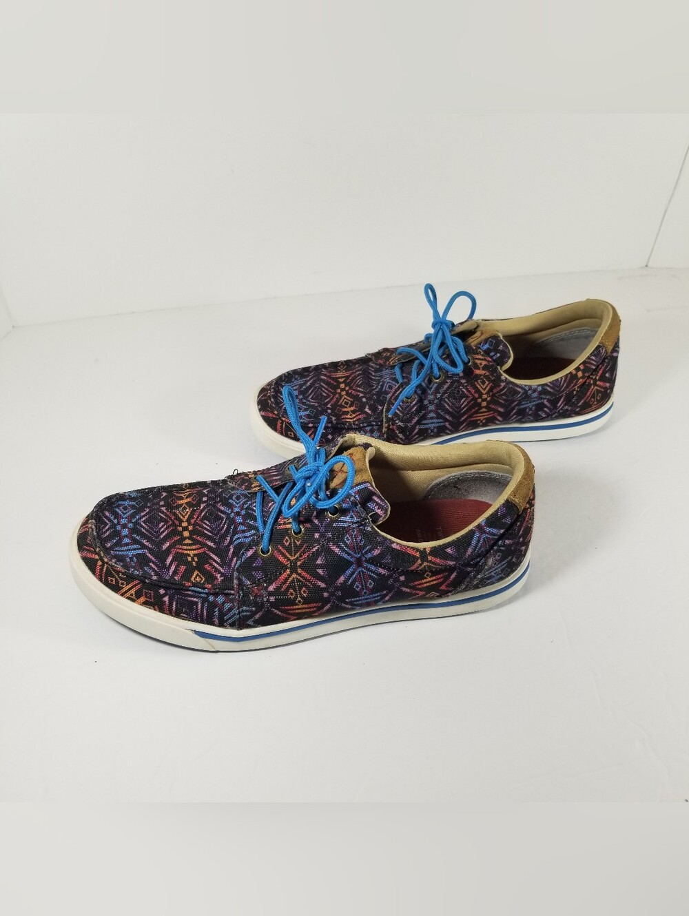 Twisted X Women's 9.5 M Kicks Lace Up Aztec Boat Shoes Southwestern Blue Purple
